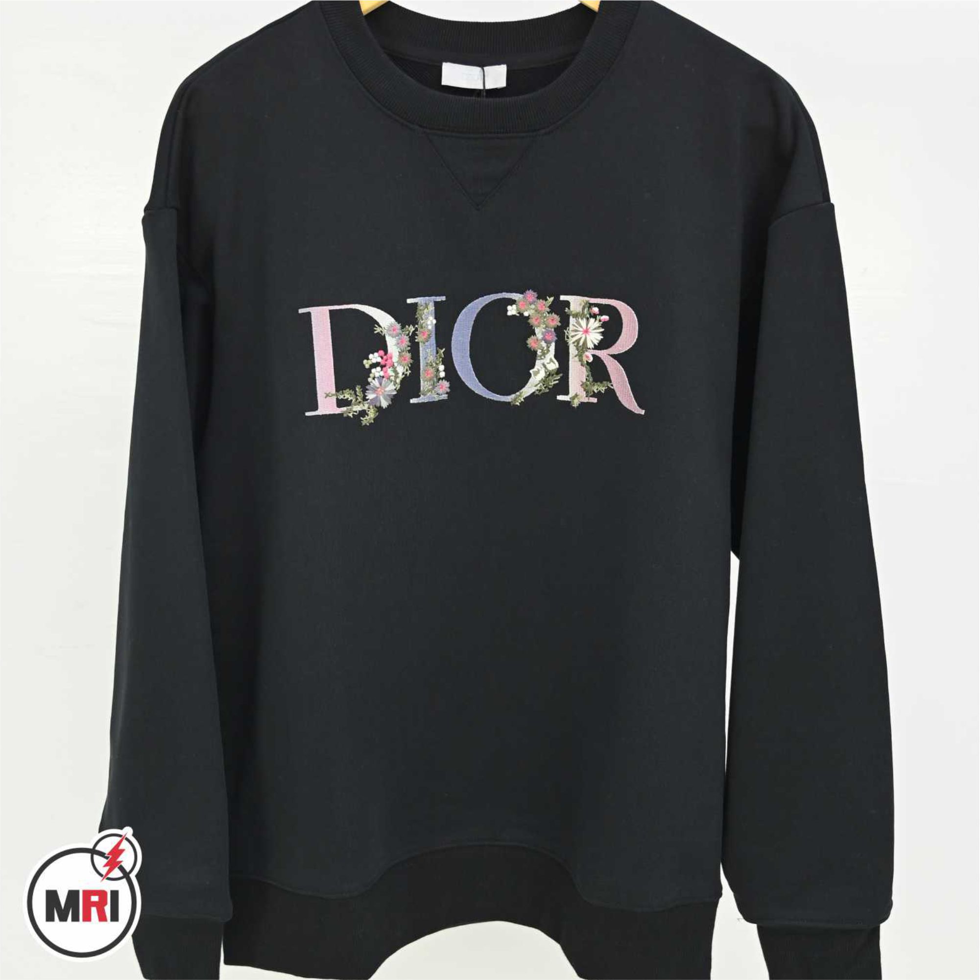 Flat Embroidery Sweatshirt